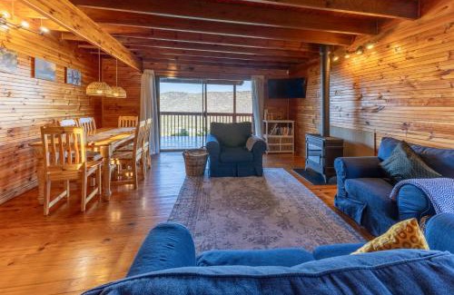 Fish Hoek House | Lark House, Peaceful Mountain Home with Wonderful Ocean Views