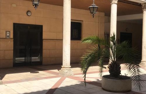Valladolid City Centre Apartment | Las 5 Bes- Estudio bed&breakfast