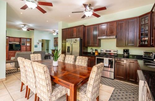 Playa Hermosa House | Las Brisas 1-1