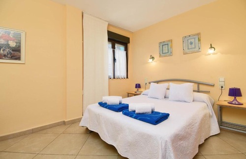 Platja de l'Arenal Apartment | Las Pergolas