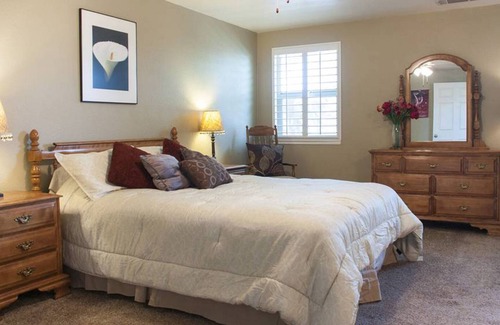 Clovis House | Launchpad to Adventure and Relaxation