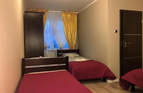 Belchatow Bed & Breakfast | Laura