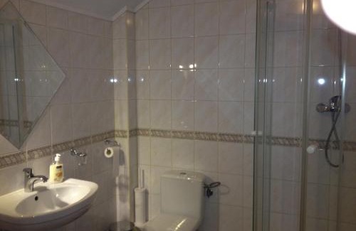 Belchatow Bed & Breakfast | Laura
