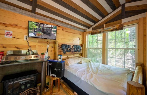 Snellville Other | Laurel Falls Adventure Cabin Retreat