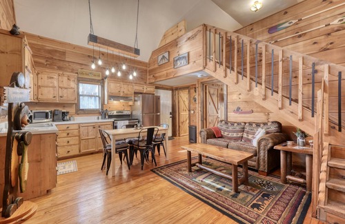 Blairsville House | Laurel Pines