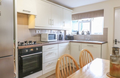 Ilkeston Cottage | Lavender Cottage