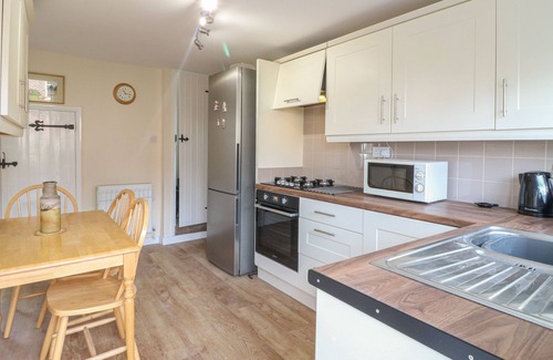 Ilkeston Cottage | Lavender Cottage