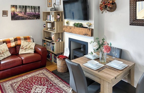 Grewelthorpe Cottage | Lavender Cottage - UK48957