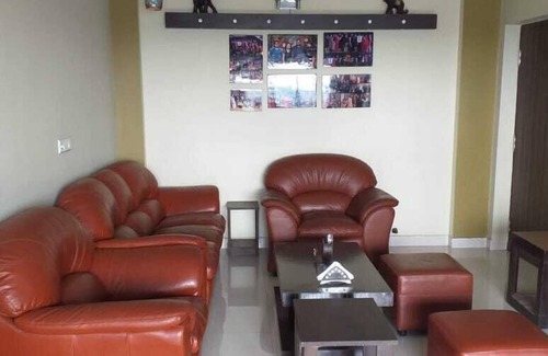 Kolkata Apartment | Lavish & Stylish , Furnished A.C Apartment at 7th floor with front sky views .