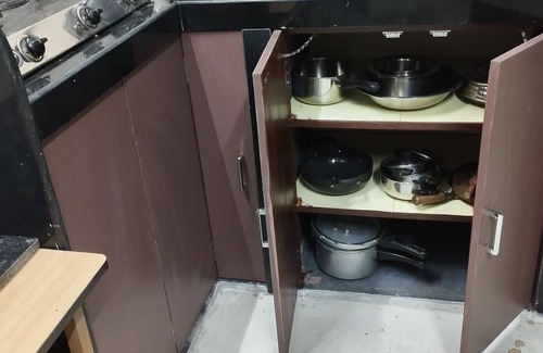 Bandra Kurla complex House | Laxmi Niwas HomeStay Serviced Apartment Chembur Mumbai for famailies