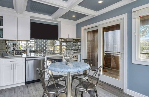 Napeague Apartment | Laze 1BR Beachside Home|Tennis+Pool+Clubhouse+PKG