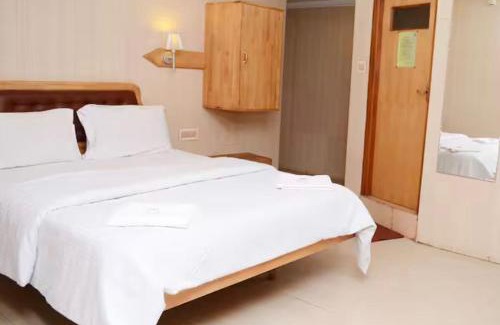 Kandal Hotel | Lazo Silver Lake , Ooty