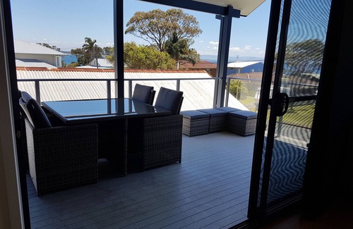 Currarong House | "LAZY DAYZ" Currarong beach home. 50m from unspoilt beaches and walking tracks