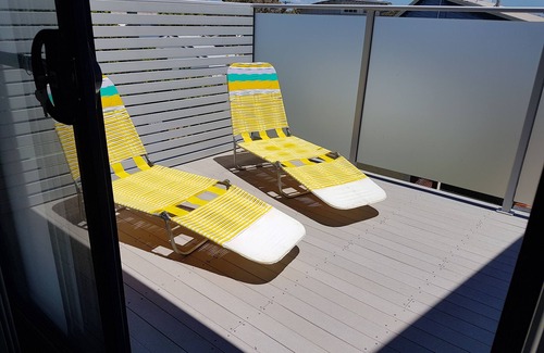 Currarong House | "LAZY DAYZ" Currarong beach home. 50m from unspoilt beaches and walking tracks