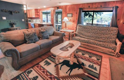 Estes Park House | Lazy R Cottages- 9 cabin