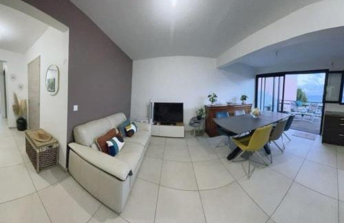 Perinet Apartment | Le 136 Belle Vue