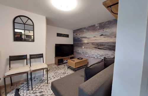 Prugnanes Apartment | Le Cantou de Juliette. Joli Studio Avec Terrasse