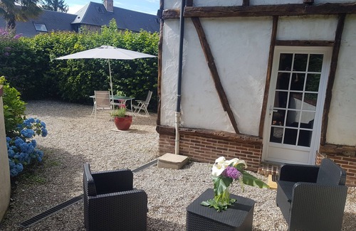 Crecy-en-Ponthieu Cottage | Le Capucine, Baie de somme sea and forest