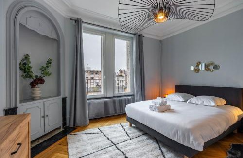 Poincare - Foch - Anatole France - Croix de Bourgogne Apartment | Le Chic de Foch - 5min à Pied de la Gare