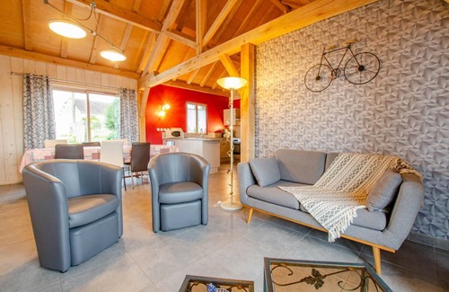 Laubressel House | Le Clos - LAUBRESSEL