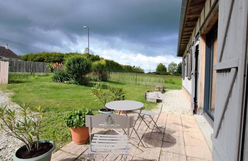 Laubressel House | Le Clos - LAUBRESSEL