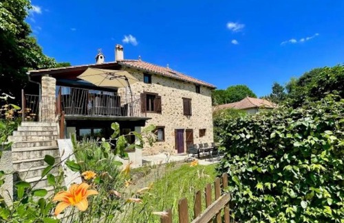 Sainte-Colombe House | Le Clos Marie - Grand Gîte Rural