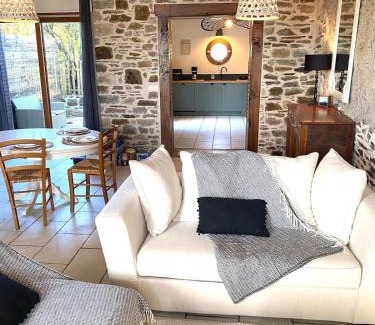 Le Vivier-sur-Mer House | Le cottage de Zoé