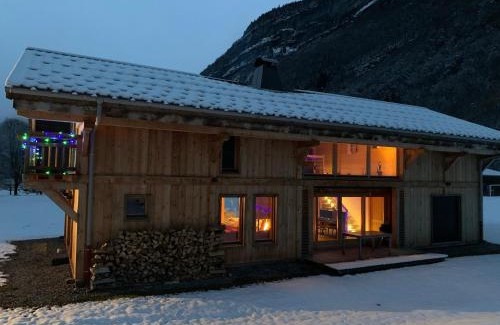 Sixt-Fer-a-Cheval Ski Chalet | LE DARMA