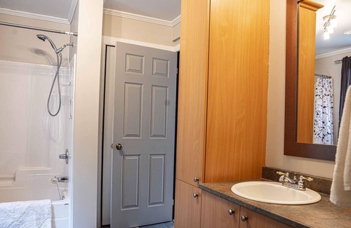 Saint-Simeon Ski Chalet | Le Dravas is located in Charlevoix with its majestic