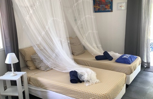 Rangiroa Bed & Breakfast | Le Fare Bleu