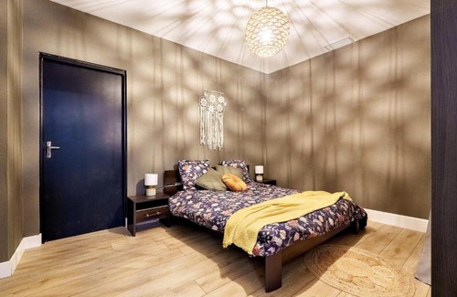 Scey-sur-Saone-et-Saint-Albin Apartment | Le Sceycolais - En bord de Saône