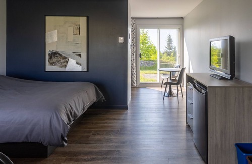 Riviere-du-Loup Regional County Municipality Hotel | Le Fraser Motel