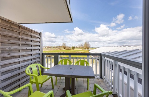 Courseulles-sur-Mer Apartment | Le Goeland - Appartement avec Terrasse
