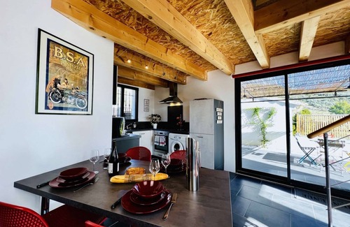 Buis-les-Baronnies Villa | ⭐ Le Grand Sabouillon ⭐ Loft-style villa ⭐ private pool ⭐ Mont Ventoux view ⭐