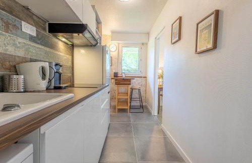 Merignac Apartment | Le Mérignac Cozy Corner - T3 & Terrasse