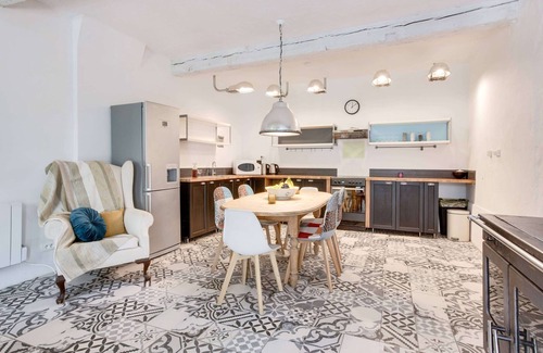 Villegailhenc House | Le Manoir d'Amiel South of France