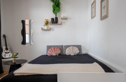 Saint - Agne Apartment | Le Maréchal - Studio cosy en centre-ville