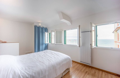 Luc-sur-Mer Apartment | Le Maxaudant - Duplex vue mer - 100 m de la plage