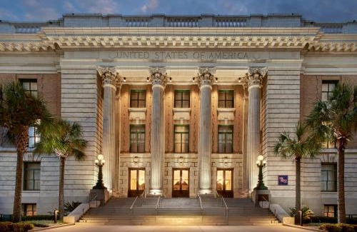 Downtown Tampa Hotel | Le Meridien Tampa, The Courthouse