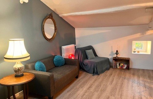 Sommieres-du-Clain House | Le Moulin De La Parenthèse