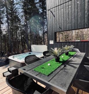 Pont-Rouge Resort | Le Mulligan