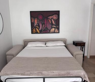 Antibes Old Town Apartment | Le Nid Douillet du Carré d'OR