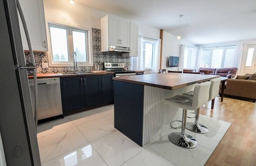 Lac-Simon Apartment | Le Petit Manoir | le Topaze | dogfriendly