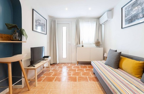 Quartier du Panier Apartment | Le Petit Panier "La Boutique" is an atypical space