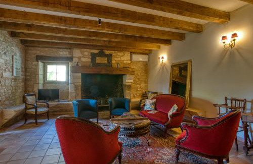 Mayac House | Le Pigeonnier