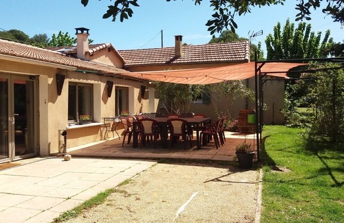 Euzet Cottage | Le pre en bulles, 250m², above ground pool, 3000m² wooded, 15km Uzes/Ales