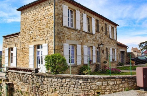 Puy-l'Eveque Bed & Breakfast | Le Presbytère - B&B With Stunning Views Bedroom 2