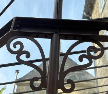 Chasseneuil-du-Poitou House | LE REPAIRE DU CLAIN gîte 4 étoiles pour 14 personnes avec piscine proche du Futuroscope