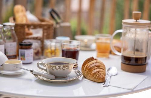 Veuvey-sur-Ouche House | Le Silo du Domaine des Ecus d'Or