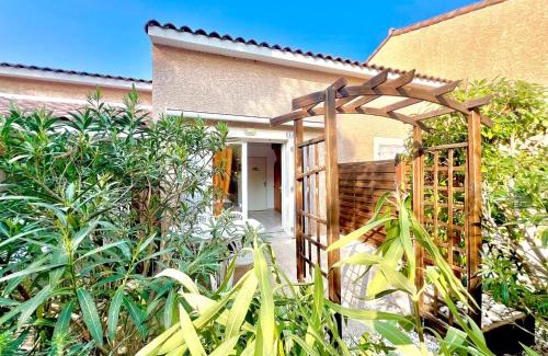 Calvisson Apartment | Le Soleil du Mas, 2 pers, Piscine à Calvisson